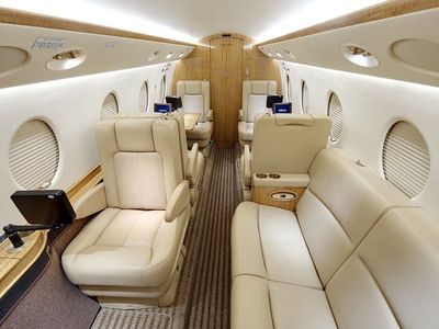 Gulfstream G-150 - фото