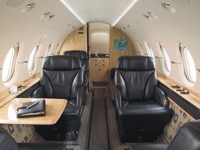 Hawker 800XP - фото