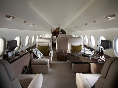 Falcon 900 - фото
