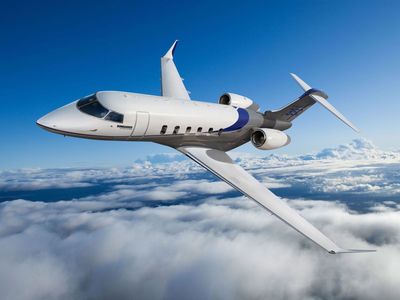 Challenger 350 - фото