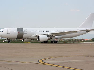 Airbus 318 Elite - фото