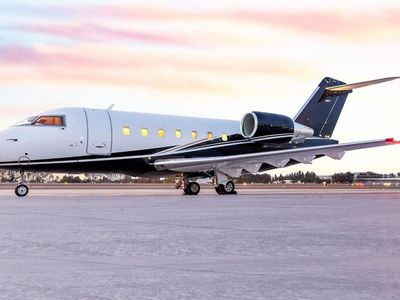 Challenger 604 - фото