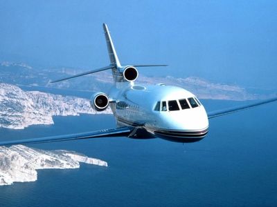 Falcon 900 - фото