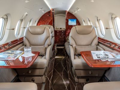 Hawker 800XP - фото