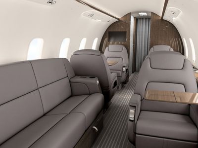 Challenger 350 - фото