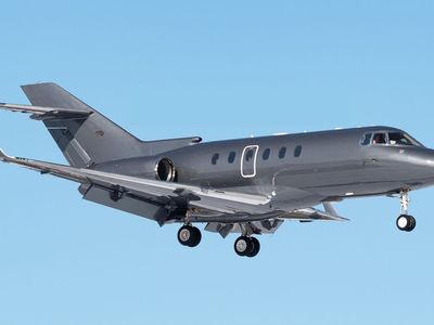 Hawker 900XP - фото