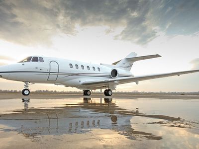 Hawker 800XP - фото