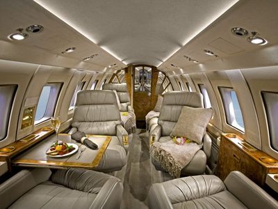 Hawker 700A - фото