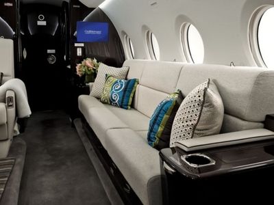 Gulfstream G-280 - фото
