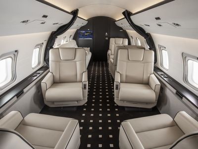 Challenger 604 - фото