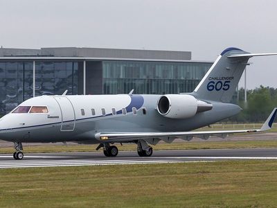 Challenger 605 - фото