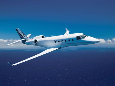 Gulfstream G-150 - фото