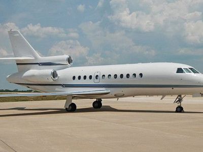 Falcon 900 - фото