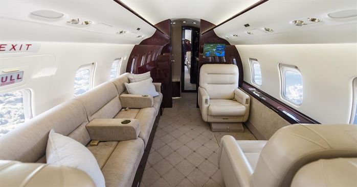 Challenger 604