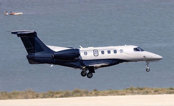 Phenom 300