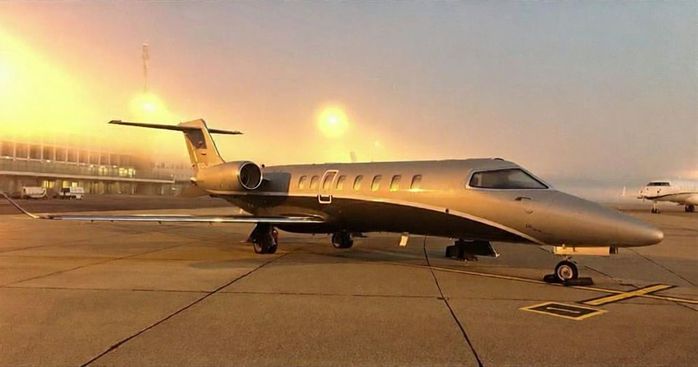 Challenger 300