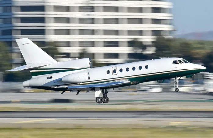 Falcon 50