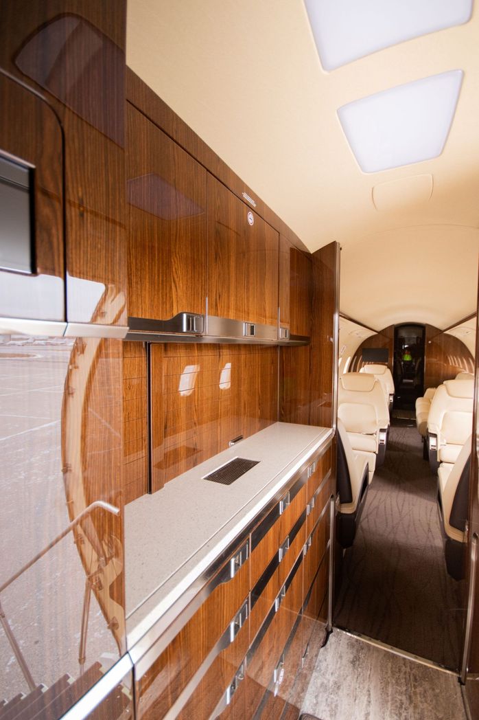 Challenger 350