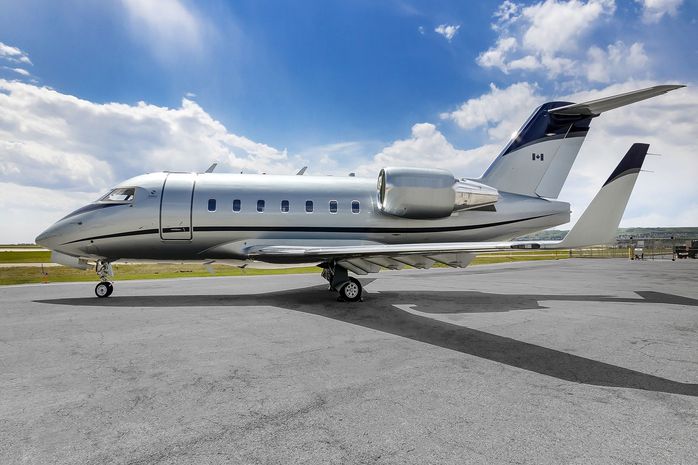 Challenger 604