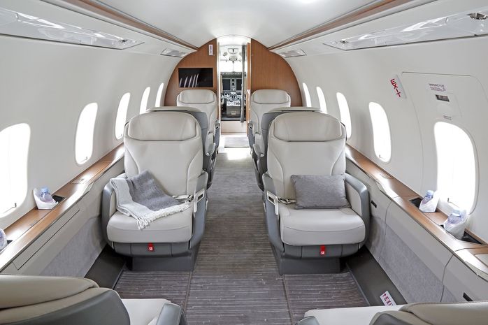 Challenger 350
