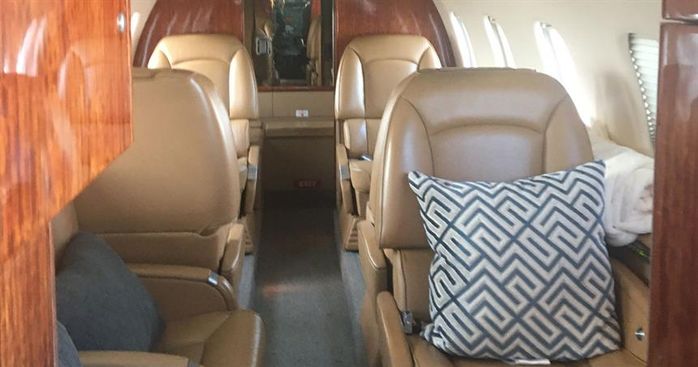 Learjet 60