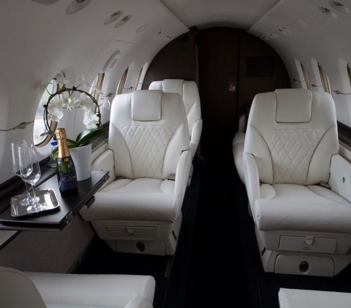 Hawker 900XP