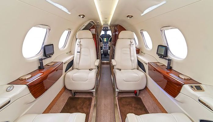 Phenom 300