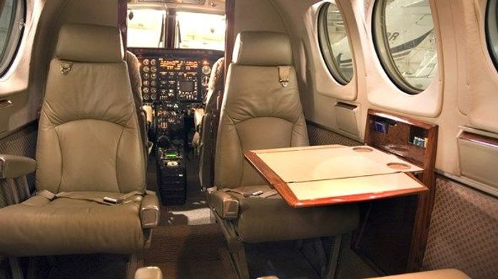King Air E90