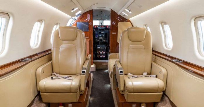 Learjet 60