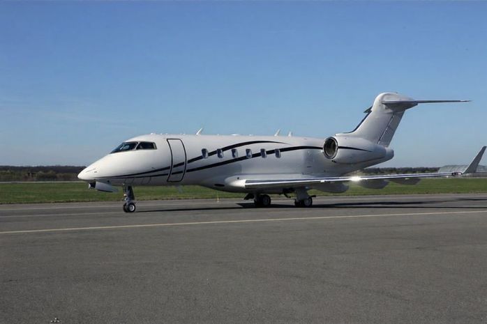 Challenger 300