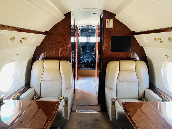 Gulfstream G-550