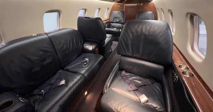 Learjet 60