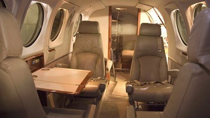 King Air E90