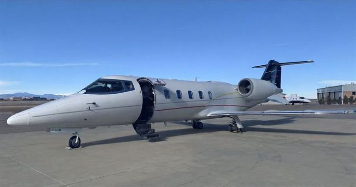 Learjet 60