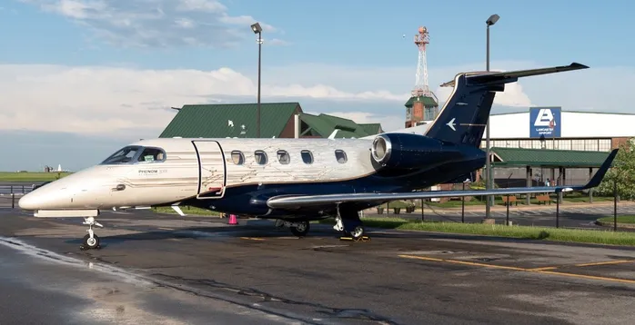 Phenom 300