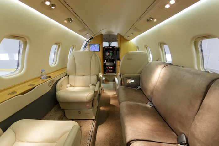 Learjet 60