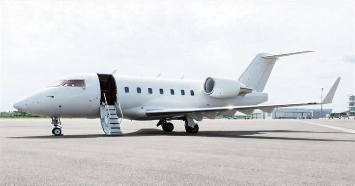 Challenger 604