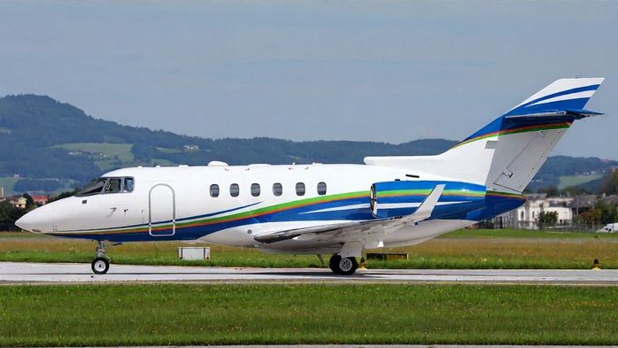 Hawker 900XP