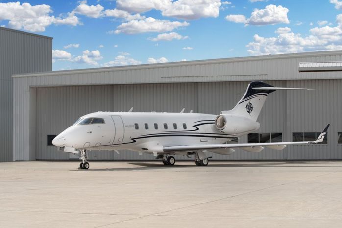 Challenger 300
