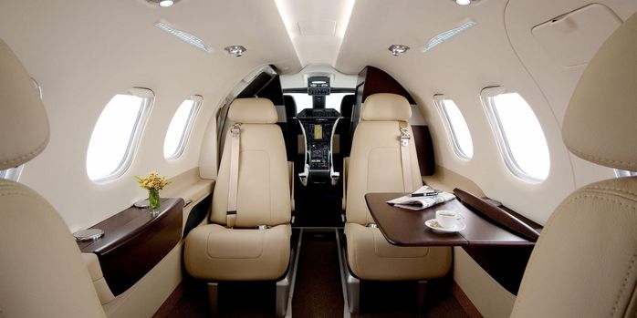 Phenom 100