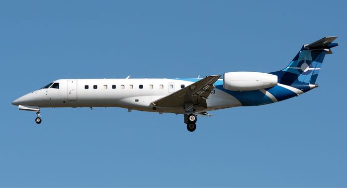 Embraer 135 LR