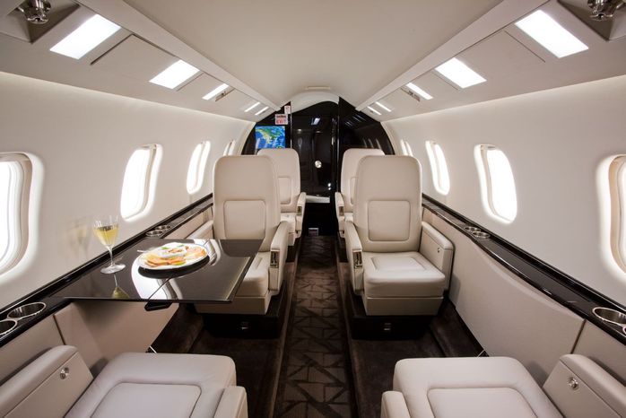 Learjet 60